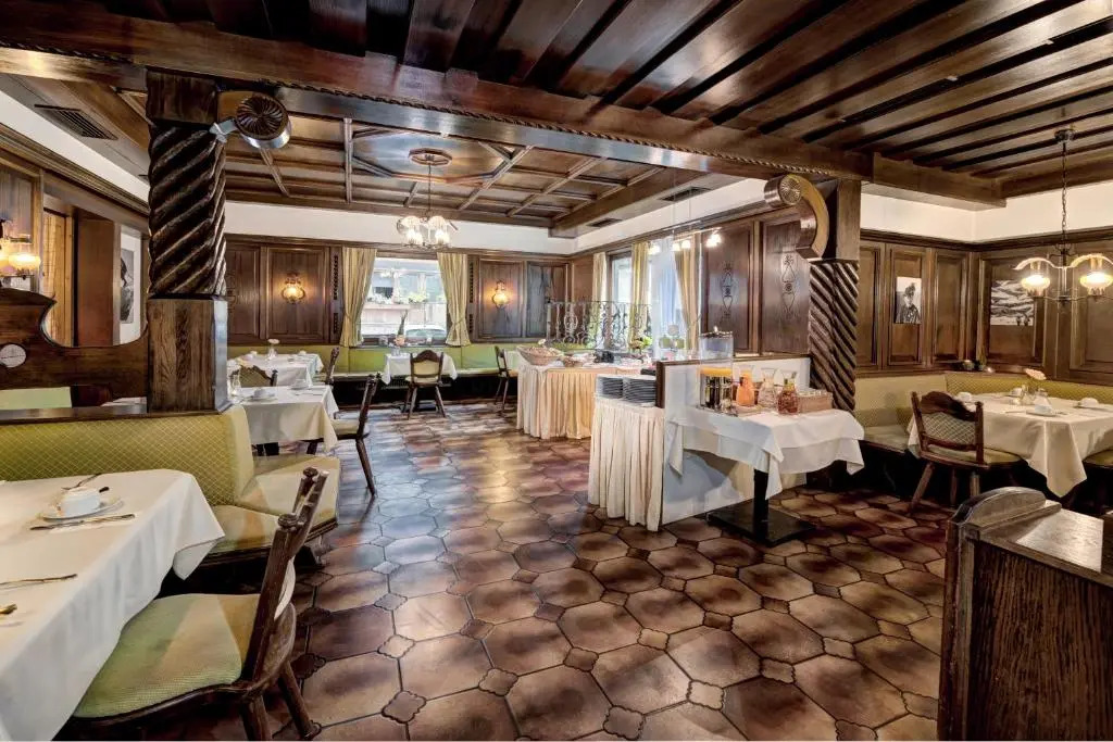 Hotel Martini Kaprun including free parking and Zell am See-Kaprun summer card