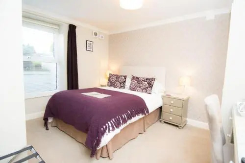 The Battledown Bed And Breakfast