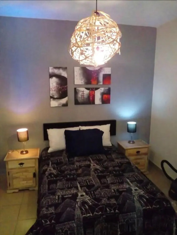 Hotelito E
