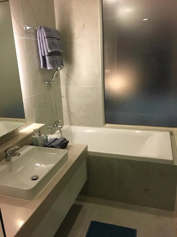 Luxury Corner Room