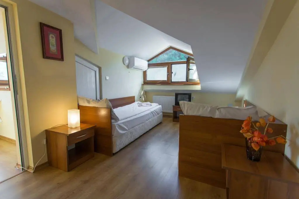 Hera Guest House