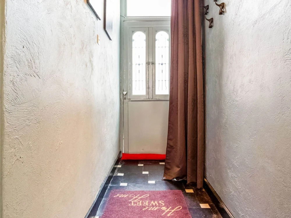 Spacious Holiday Home in Bruges