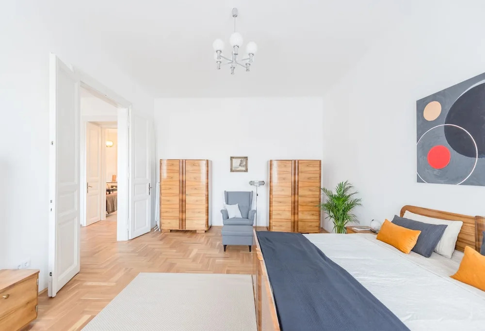 Modern Bauhaus