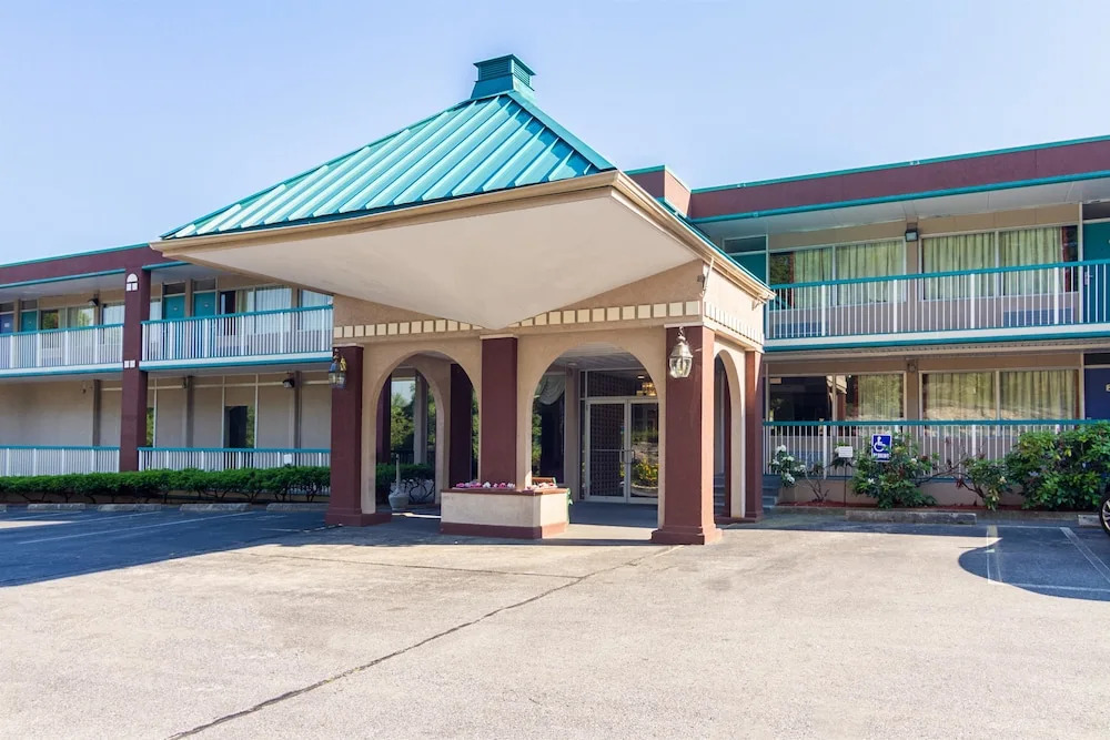 Quality Inn Groton
