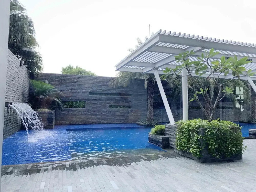 Stunning And Strategic 1Br Loft At Neo Soho Apartment