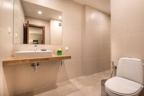 White Lavina Spa and Ski Lodge