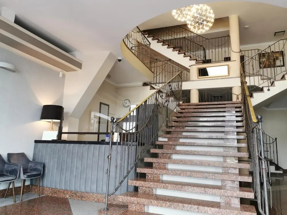 Centrum Konferencyjno-Apartamentowe Mrówka