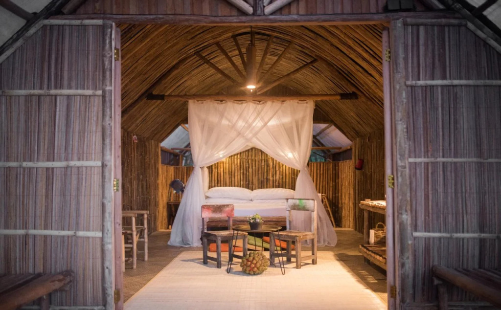 Eco Beach Tent by Billiton