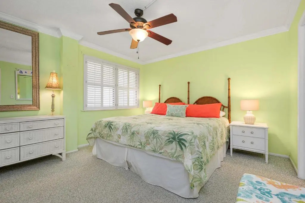 Bent Palm 218 by Distinctive Beach Rentals