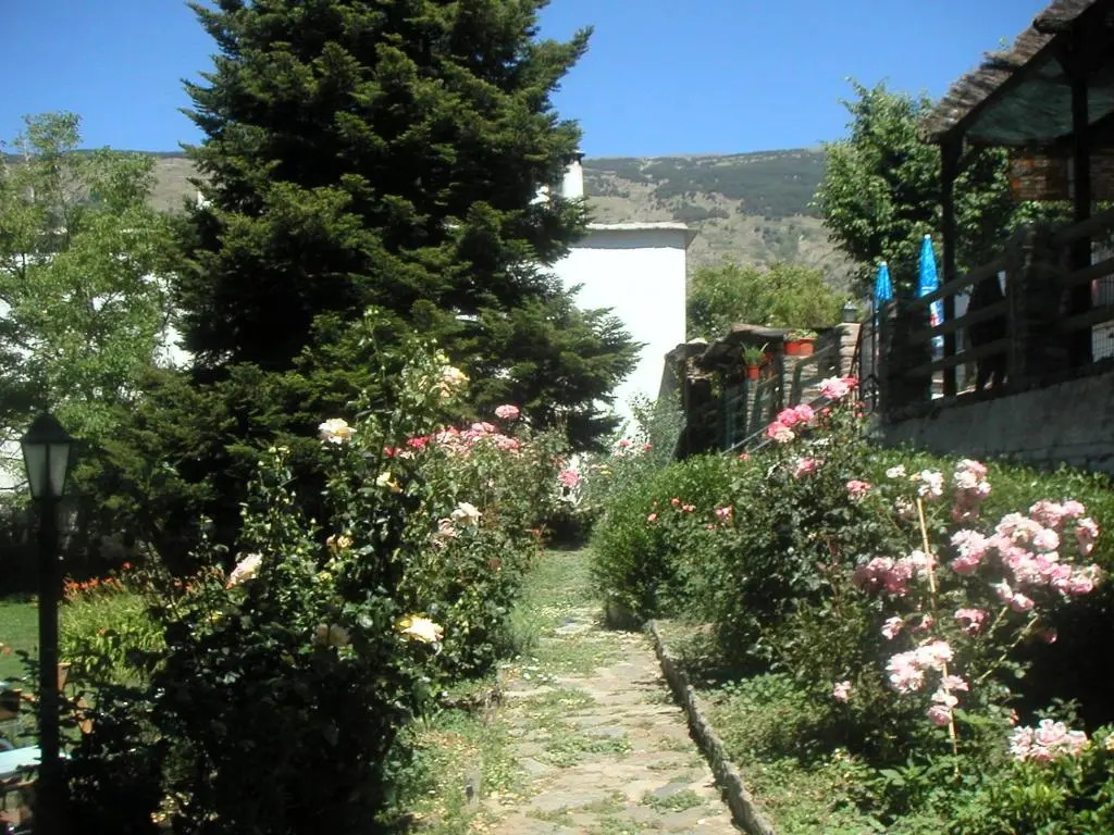 Hotel Rural Poqueira II
