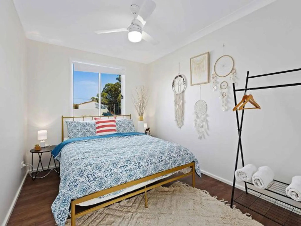 Pet Friendly Walk to the Water Park Shops and the Club