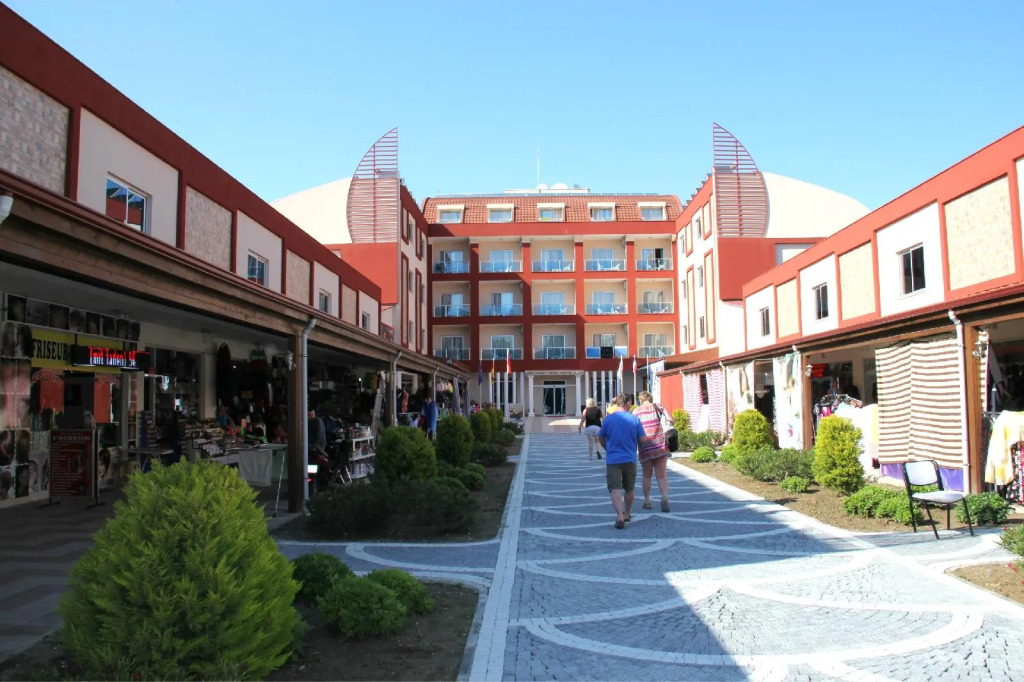 Side West Park Hotel
