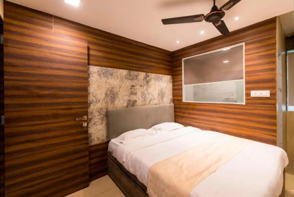 Hotel New Sky Palace Residency - Near International Airport
