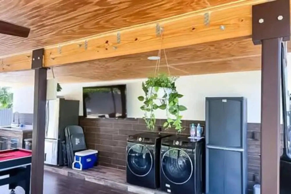Ocean Pearl Estate 3BR 2BA W Pool