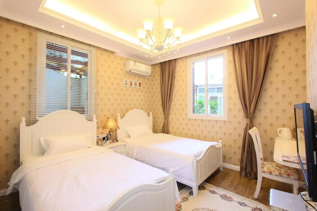 Xiamen Gulangyu Wooden Sweet House Villa Hotel