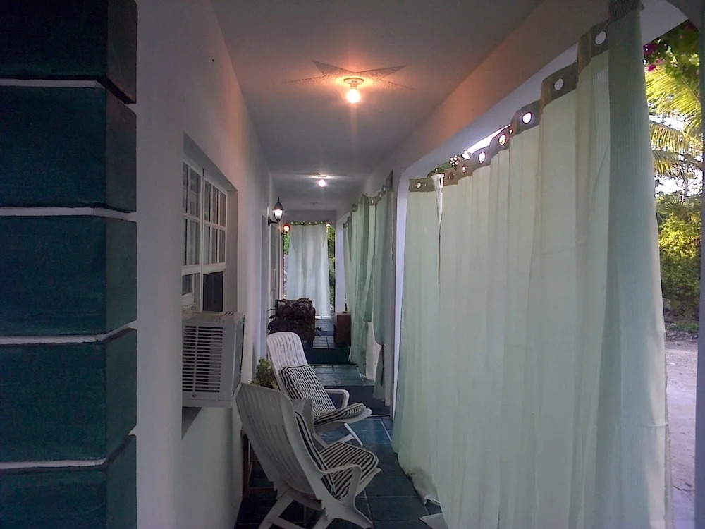 Silver Palm Guest House Turks and Caicos