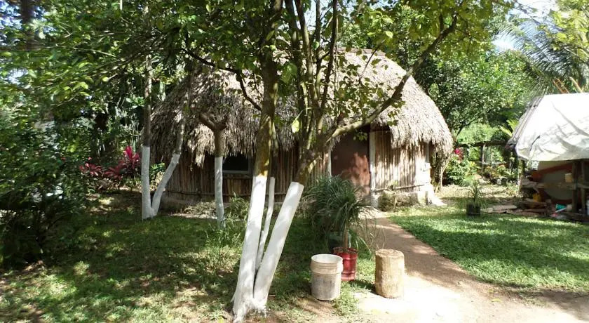 Mozon ik Hostal