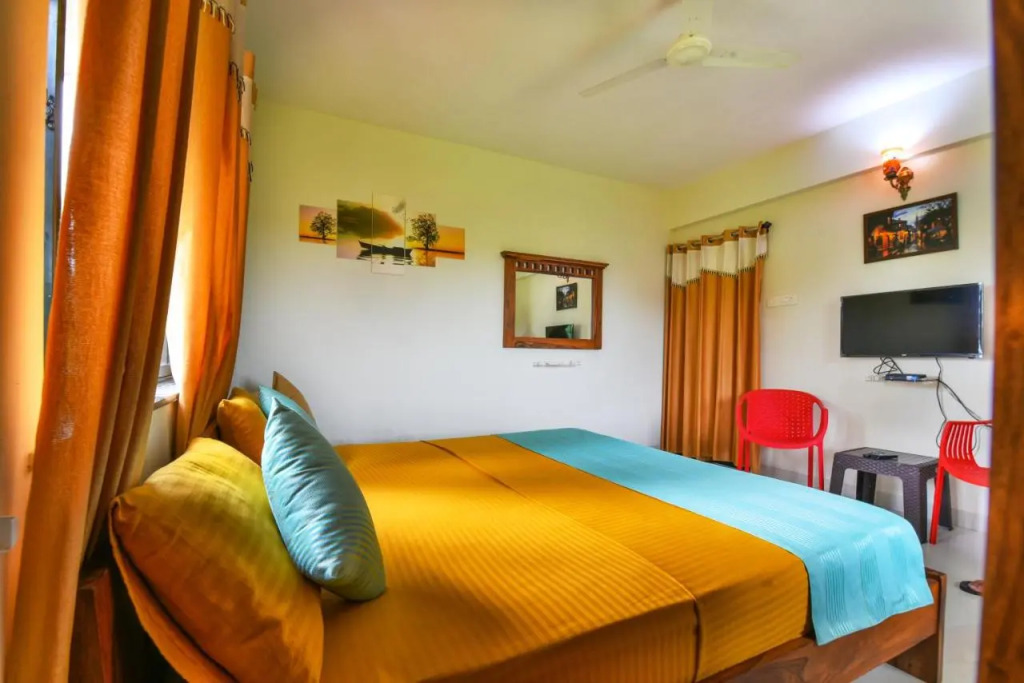 Monarch suites