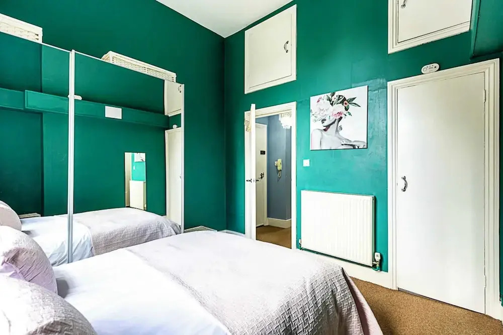 Chic 1 Bedroom Parkview Flat At Arundel Square