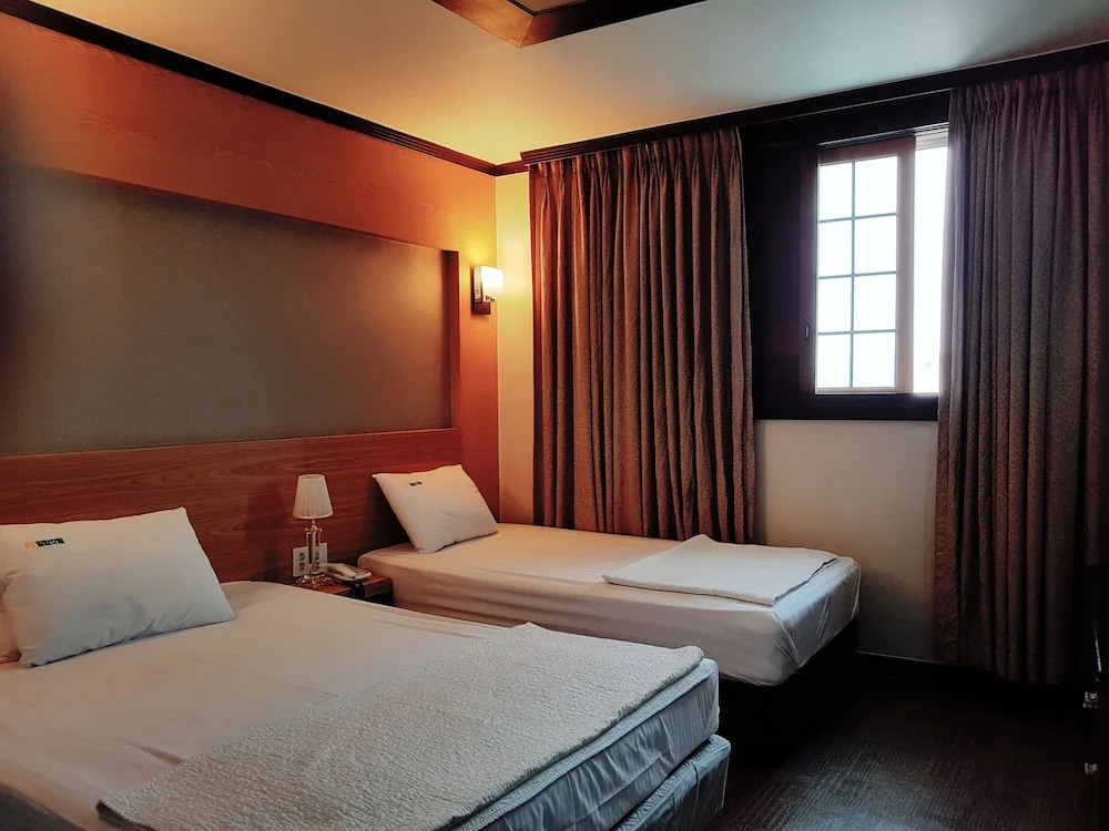 Daegu Hilltop Hotel
