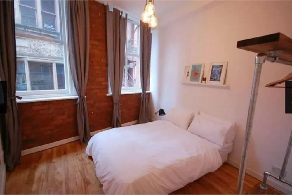 Characterful 2 Bedroom Apartment in Manchester
