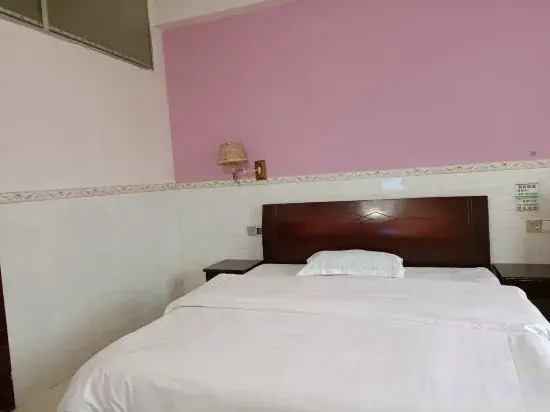 Pingguo Lvyuan Hotel