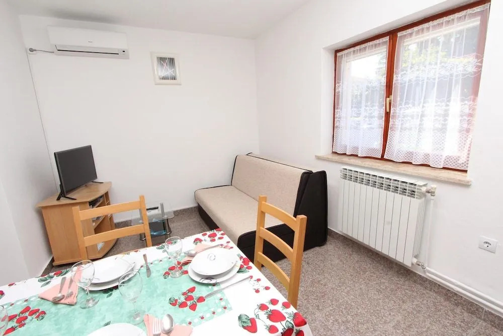 Apartment Tigra