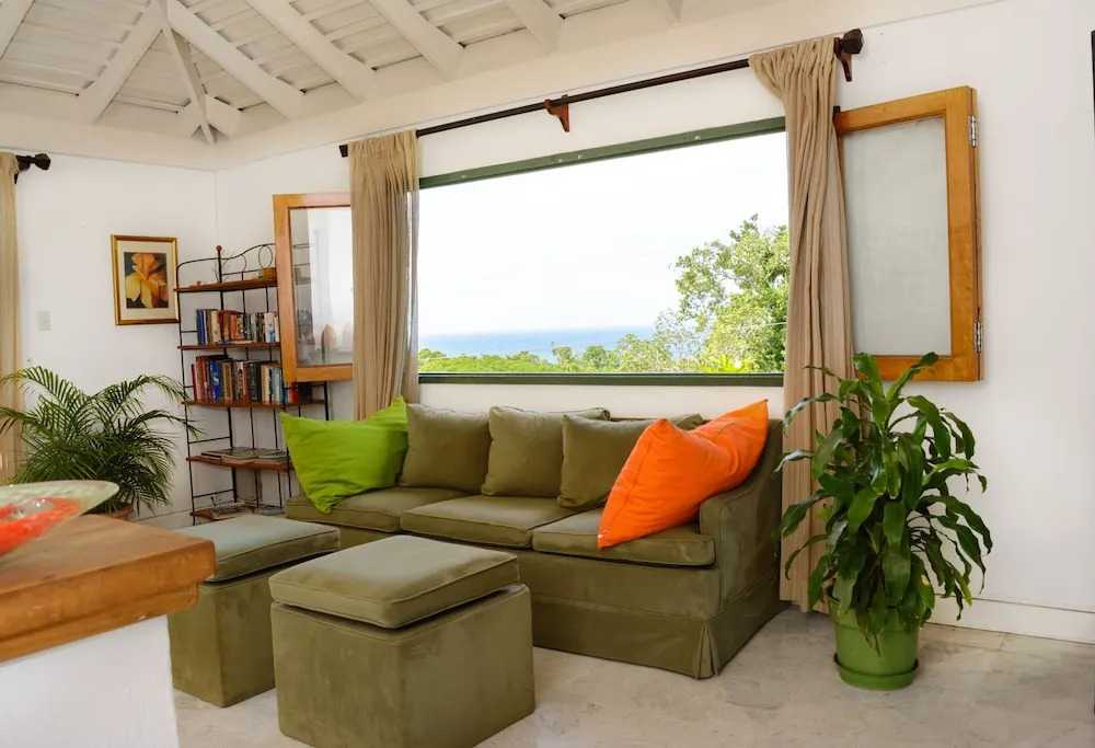 Mynt Retreat Bed & Breakfast