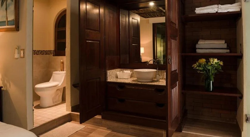 Villa Bella Bed & Breakfast Inn
