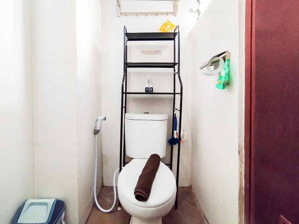 Nice And Comfortable Stay Studio At Gateway Ahmad Yani Cicadas Apartment