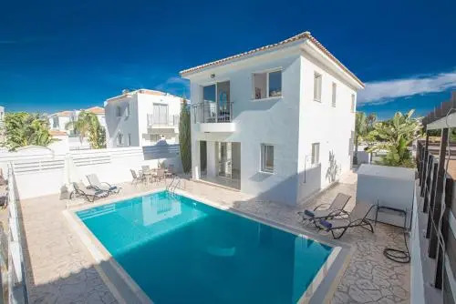 The Ultimate 5 Star Holiday Villa in Protaras with Private Pool And Close To the Beach, Protaras Villa 1292