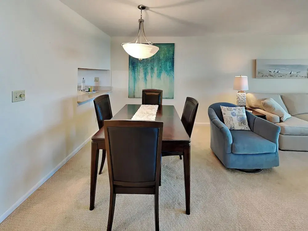 Palms of Bay Beach 4F by Distinctive Beach Rentals