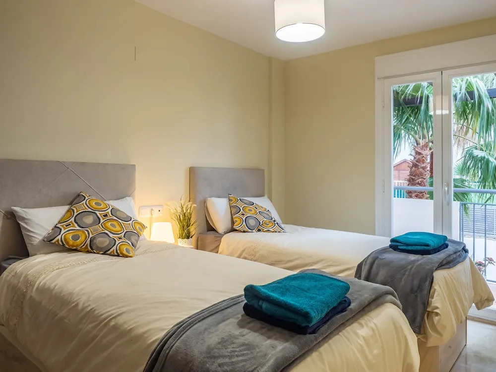 Pool- AirCon- Quiet&Peaceful- FamilyFriendly