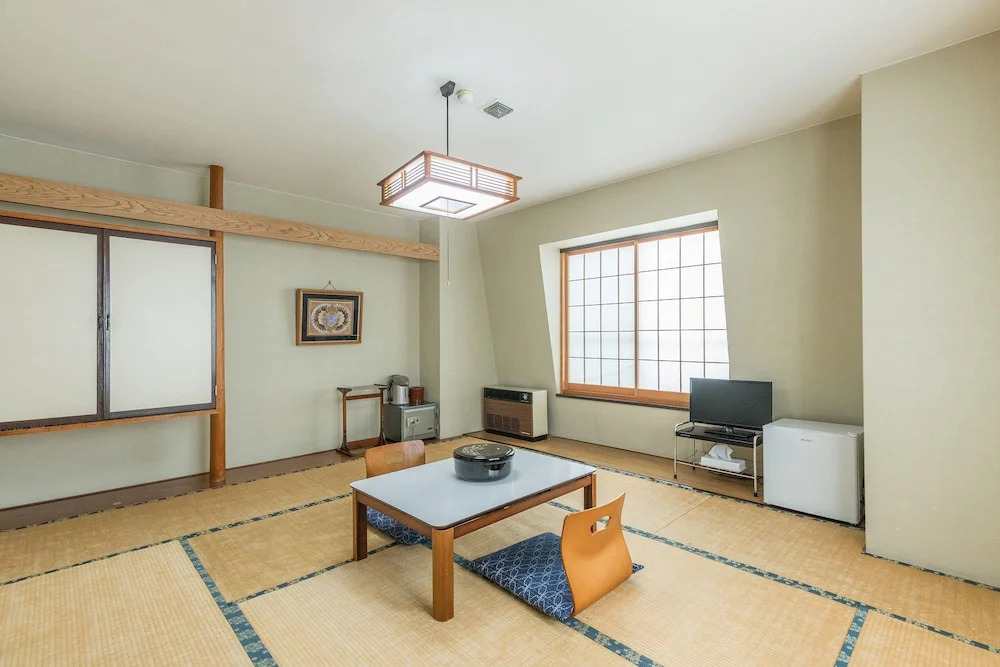 Business Hotel Azalea Gunma Kusatsu