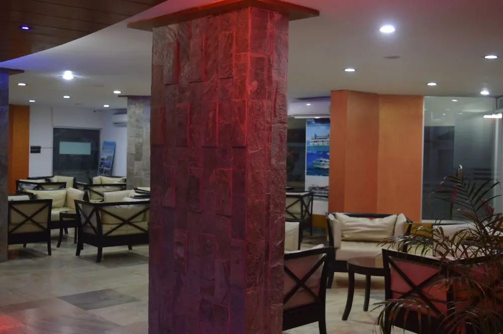 Suite Sadaf