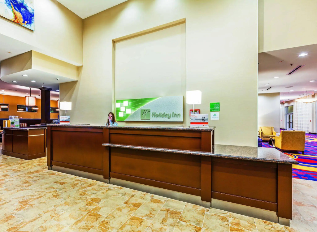 Clarion Hotel The Colony - Plano West