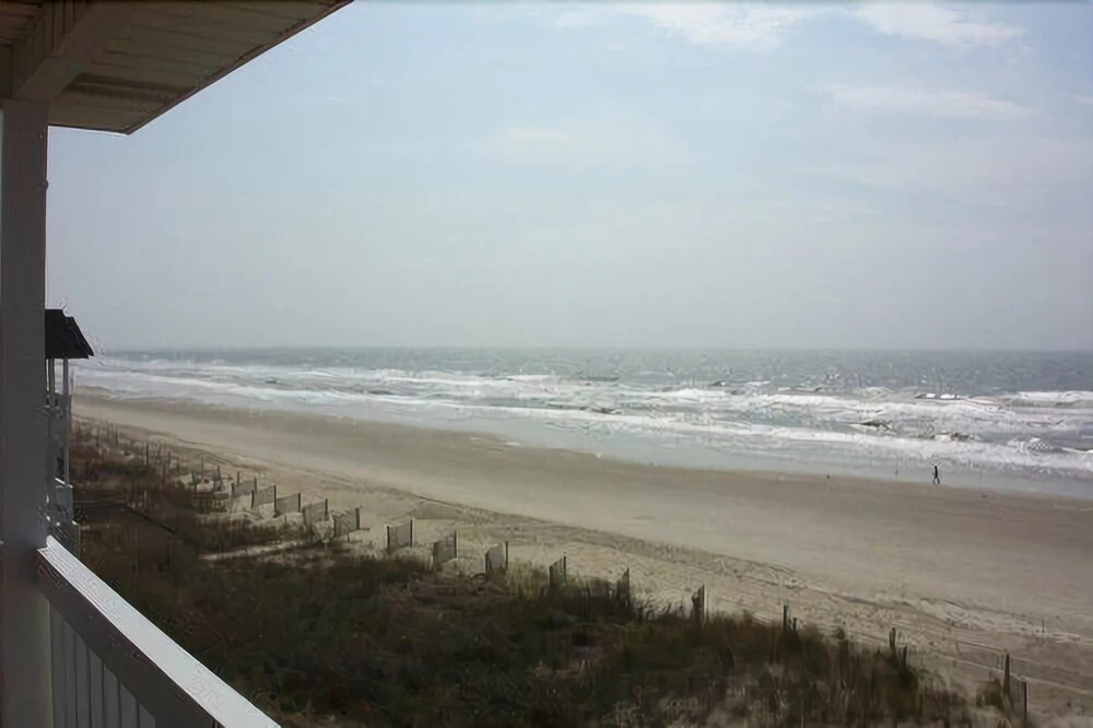 Bridgecrest - 4 Br Home