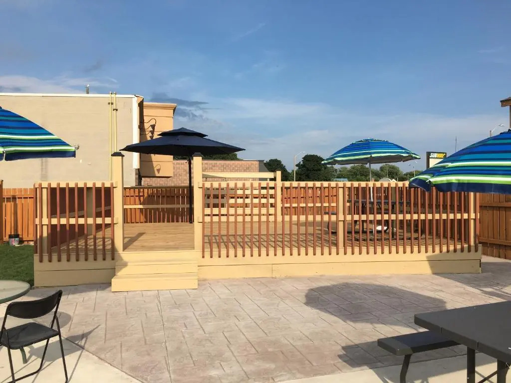 Sunparlor Motel