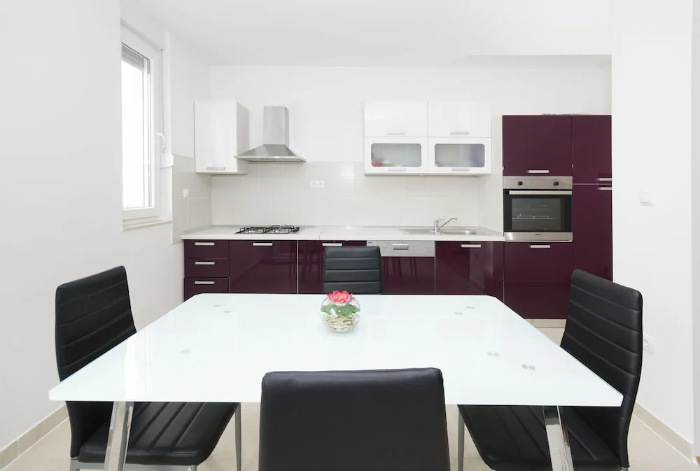 Apartment West