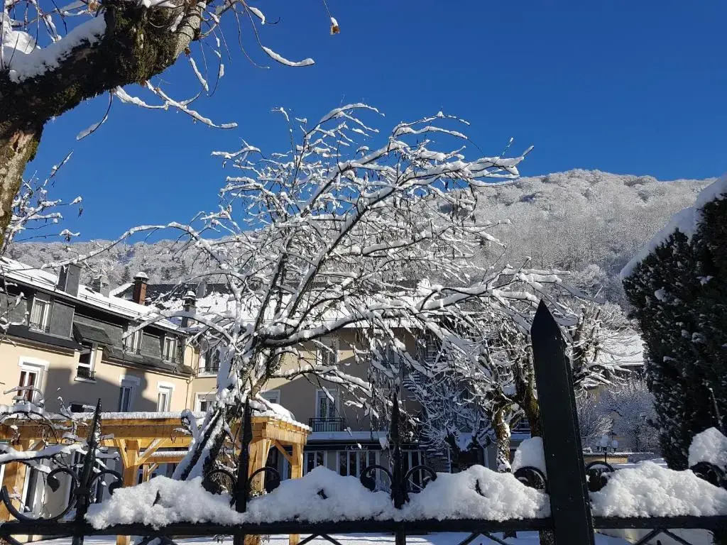 Le Castelet Sancy - Jardin & Spa
