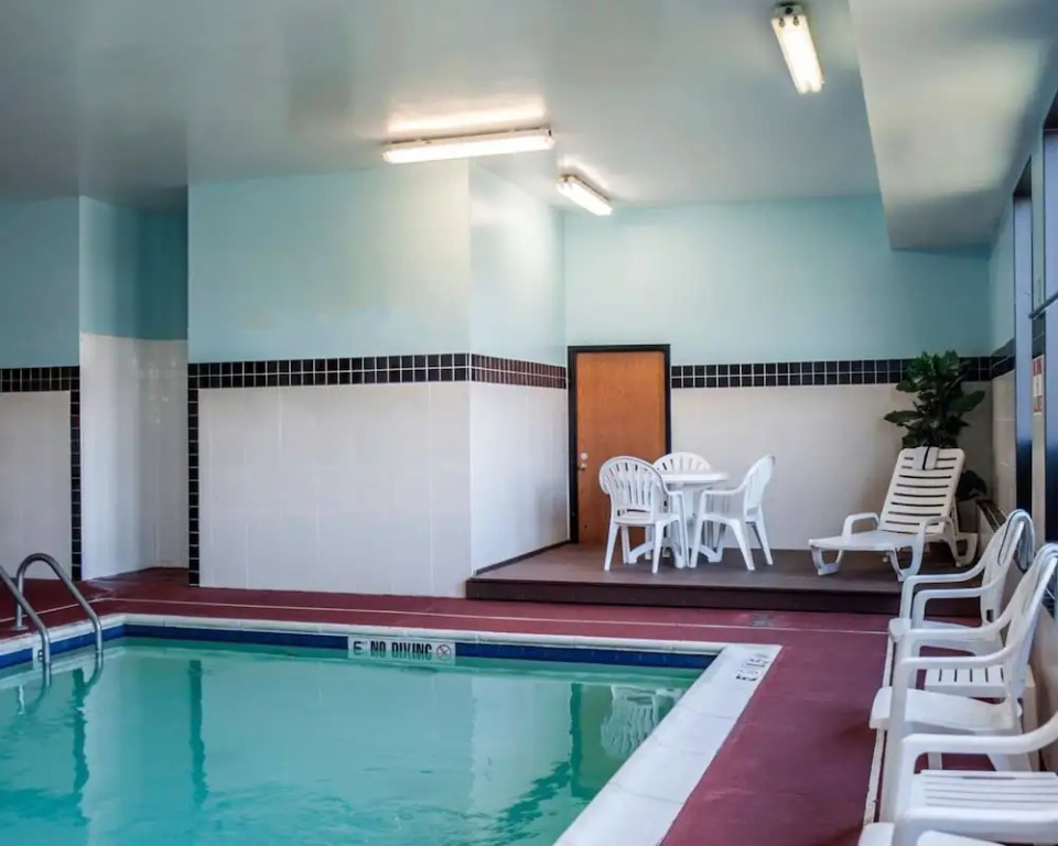 Comfort Inn & Suites