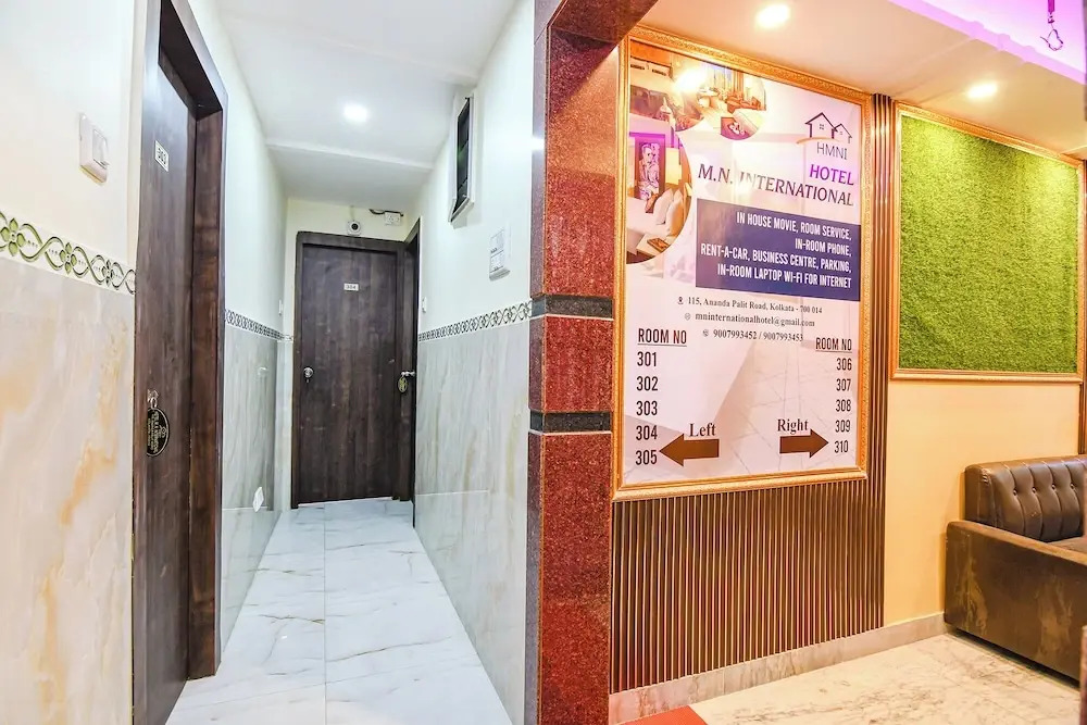 FabHotel MN International