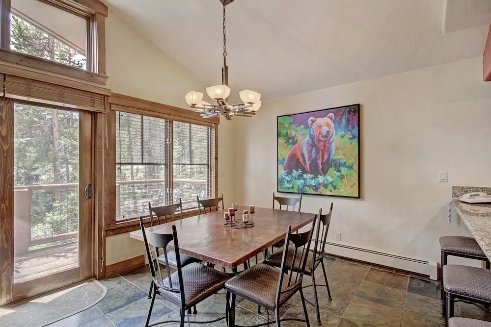 2br 2ba Winter  Walk To Historic Downtown + Gondola 2 Bedroom Townhouse by RedAwning