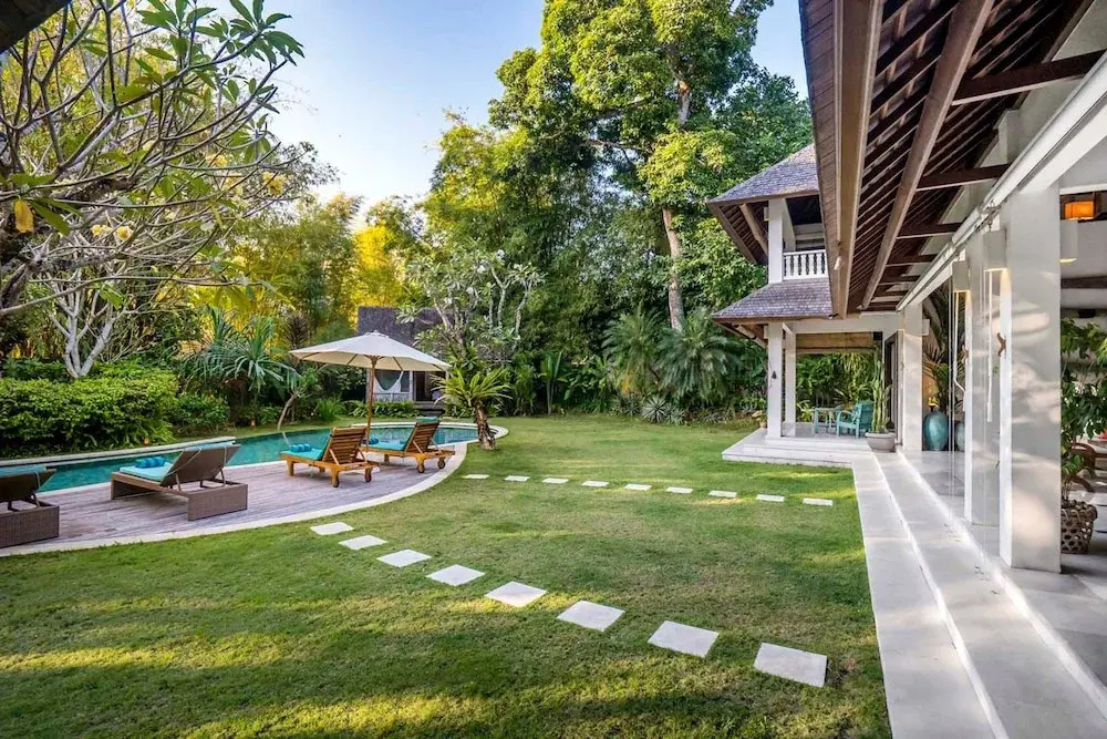 Villa Maimalu by Alfred in Bali