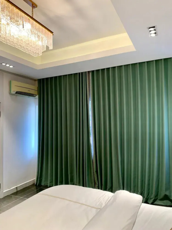 Sujimoto Residences