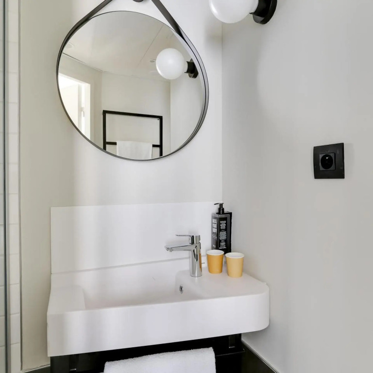 ibis Levallois Perret