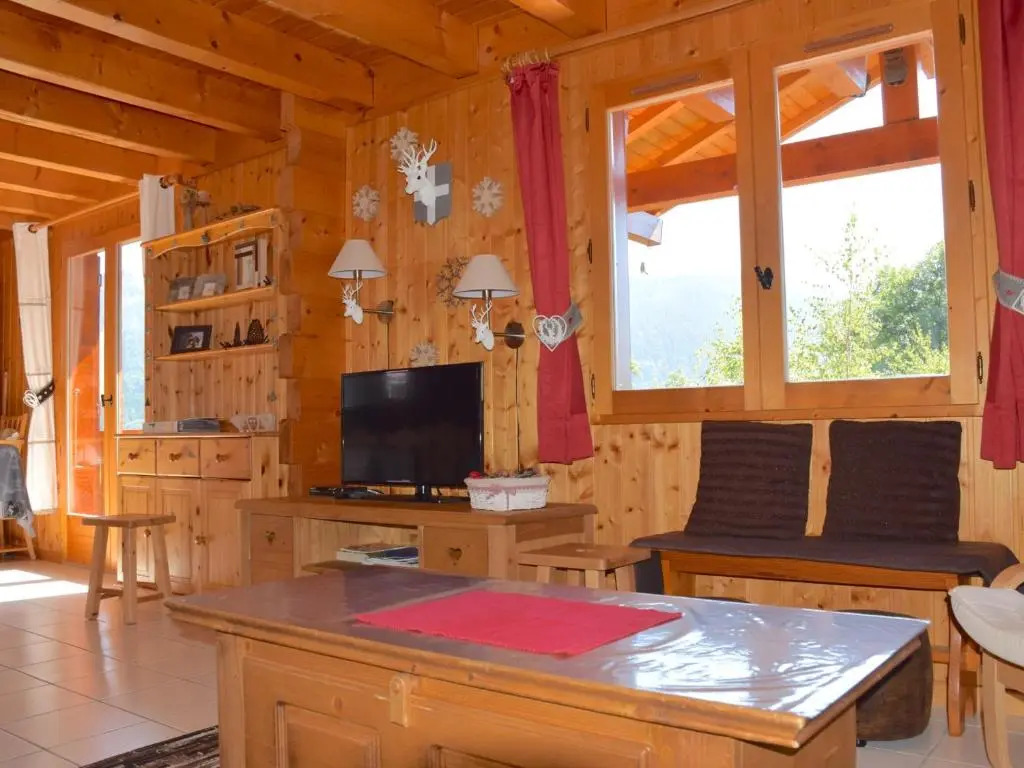 Chalet jusqu’à 16 pers. à Bernex, animaux admis - FR-1-498-39
