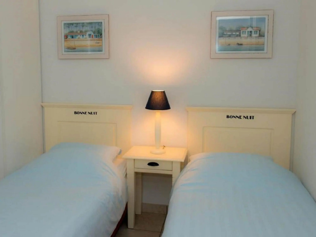 Attractively furnished villa with private pool in Château d'Olonne