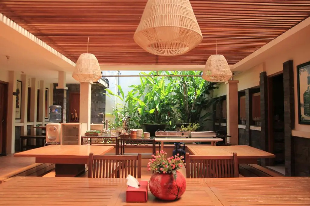 Oyo 497 De Tropis Family Guest House