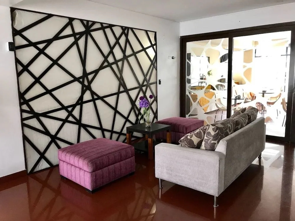 Hotel Rivera Inn
